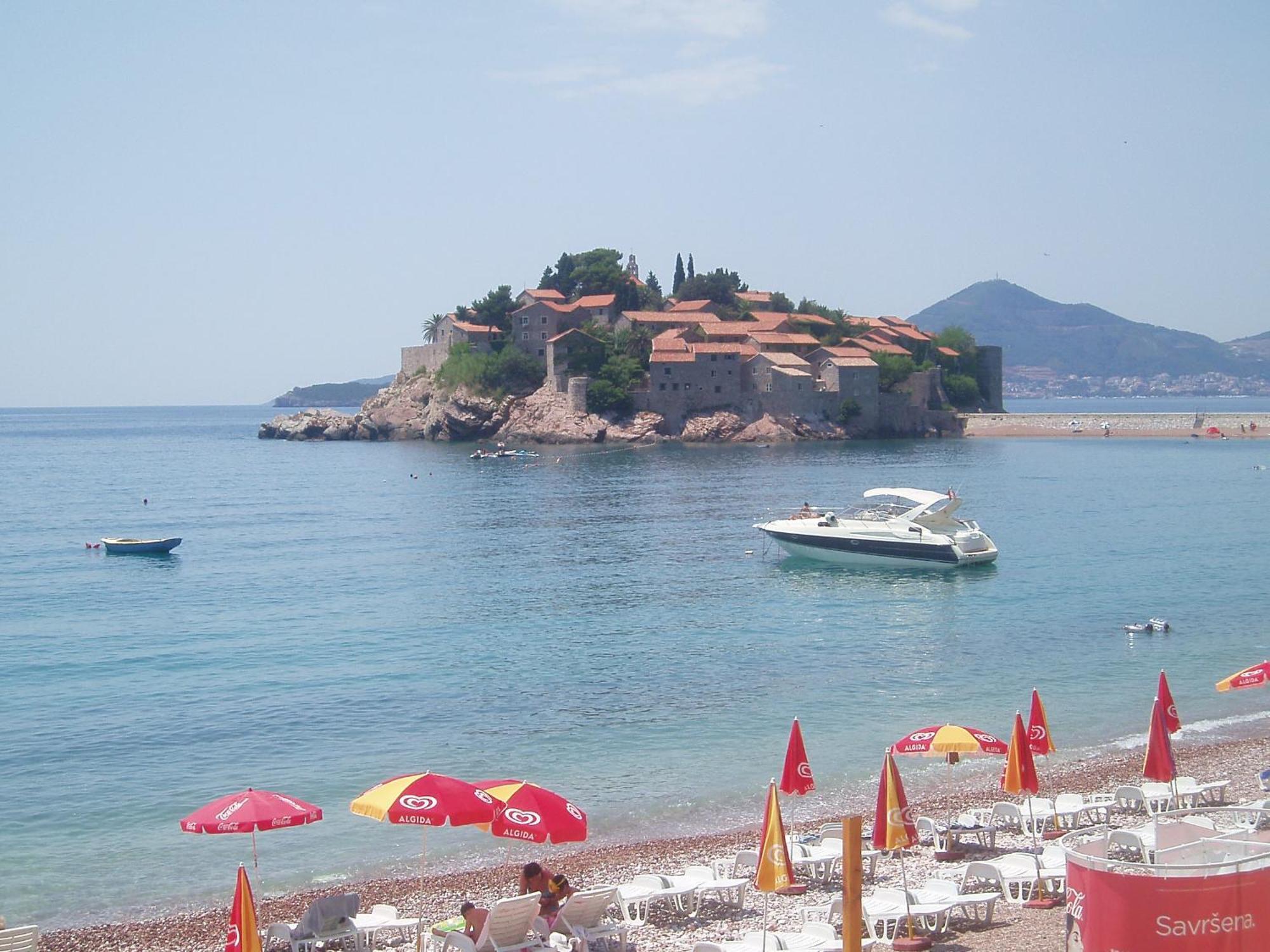 Apartments Secret Garden Sveti Stefan Exteriér fotografie